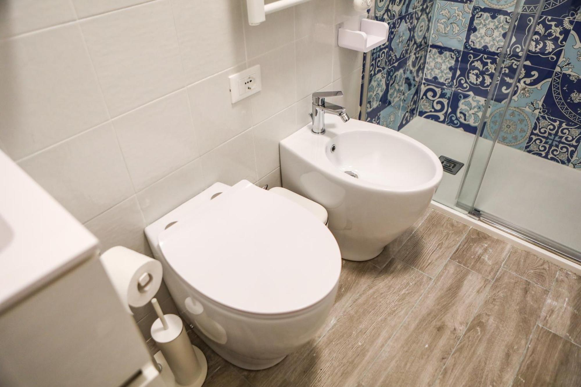 サレルノSmart House Ingresso Indipendente- Amalfi Coastアパートメント エクステリア 写真