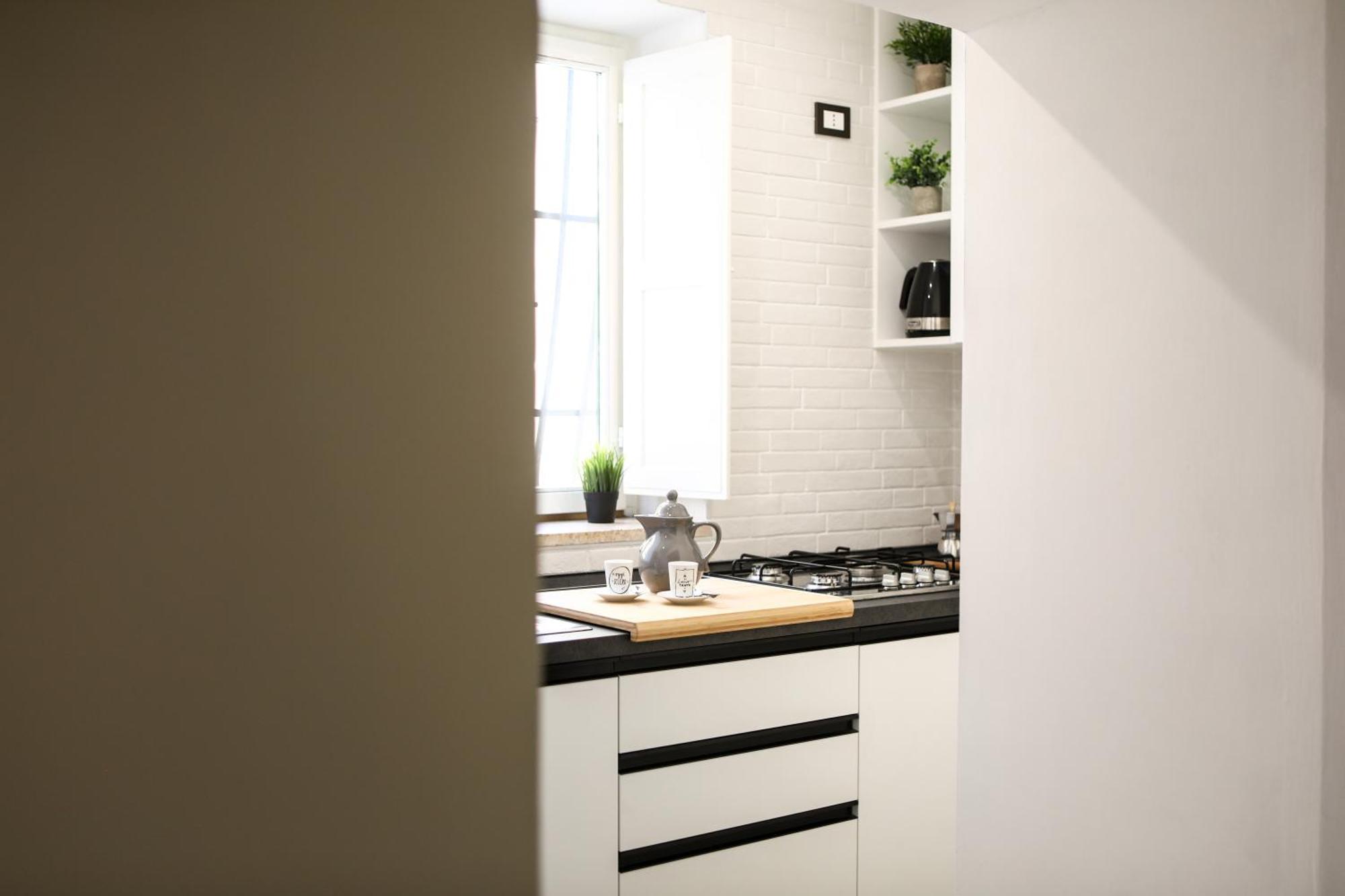 サレルノSmart House Ingresso Indipendente- Amalfi Coastアパートメント エクステリア 写真
